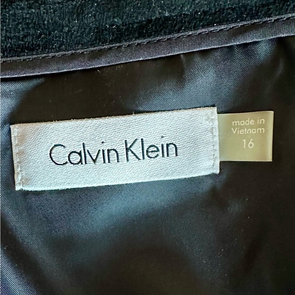 Faux Suede Skirt with Lace Trim - Picture 5 of 8